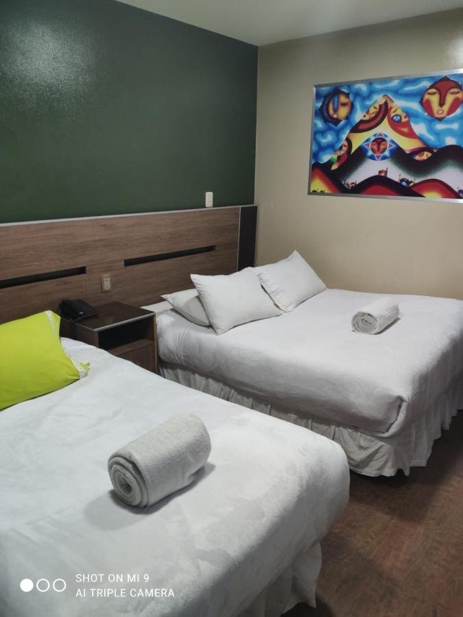 Hostal Naval Hotel La Paz Exterior photo